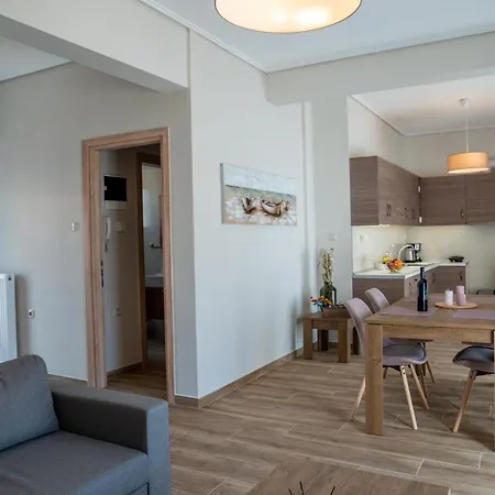 Sea View Apartment *